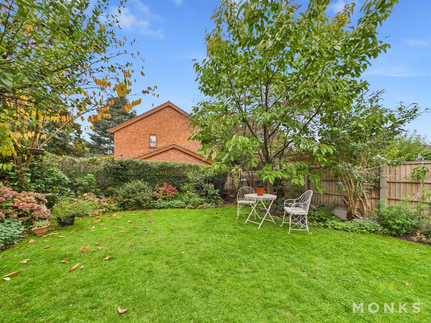 4 Nursery Close, Oswestry, SY11 4LZ For Sale 4 Nursery Close, Oswestry, SY11 4LZ For Sale